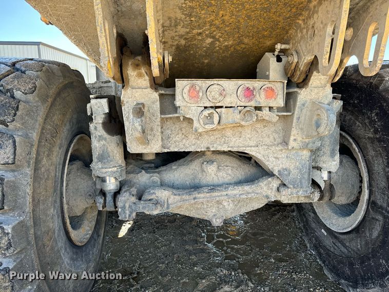 image for item DW2416 2013 Komatsu HM400-3 articulated haul truck