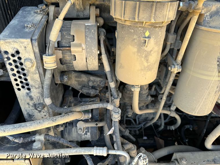 image for item DW2416 2013 Komatsu HM400-3 articulated haul truck