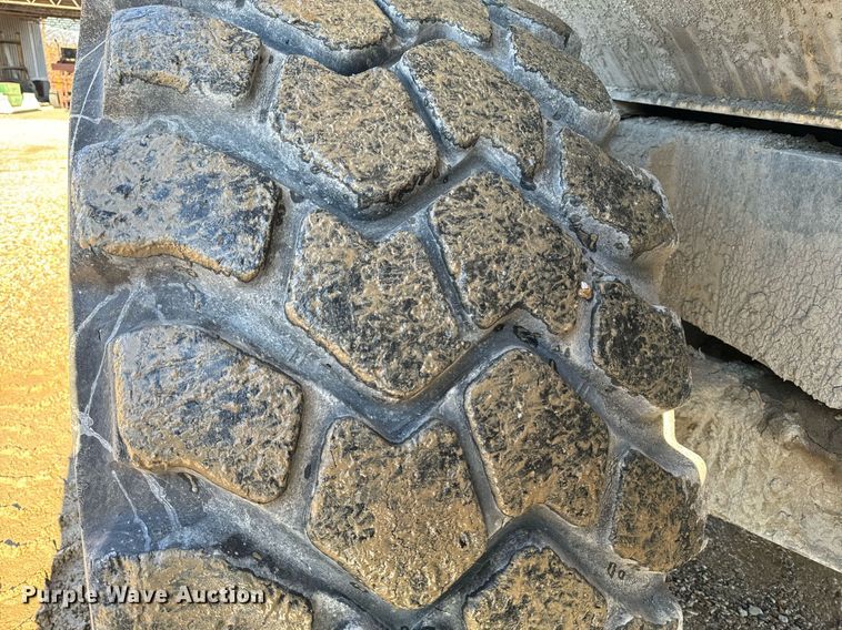 image for item DW2416 2013 Komatsu HM400-3 articulated haul truck