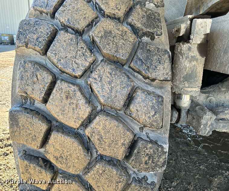 image for item DW2416 2013 Komatsu HM400-3 articulated haul truck