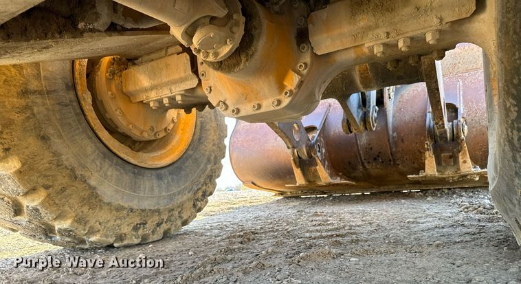 image for item DW2417 1998 Volvo L120C wheel loader