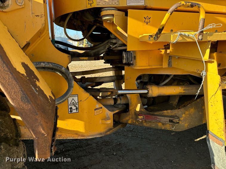 image for item DW2417 1998 Volvo L120C wheel loader