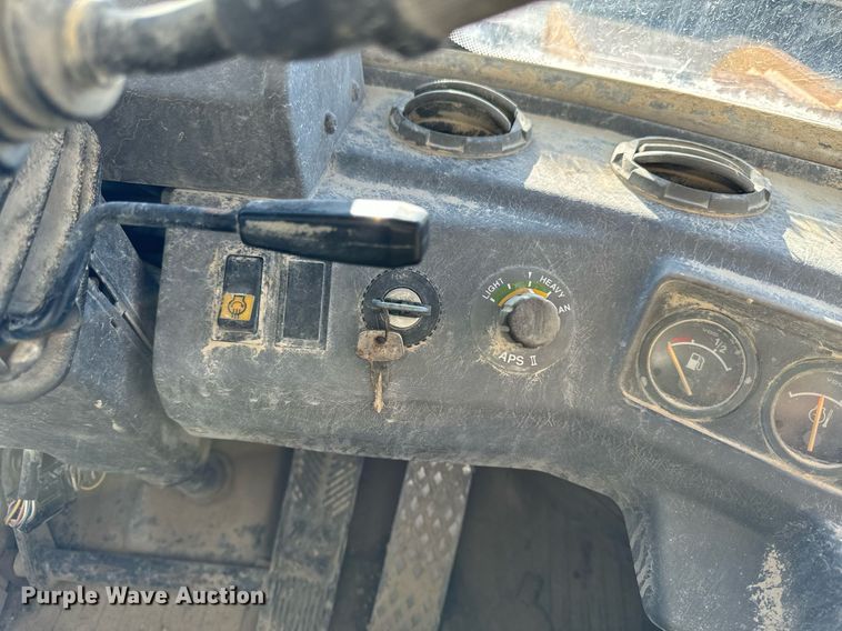 image for item DW2417 1998 Volvo L120C wheel loader