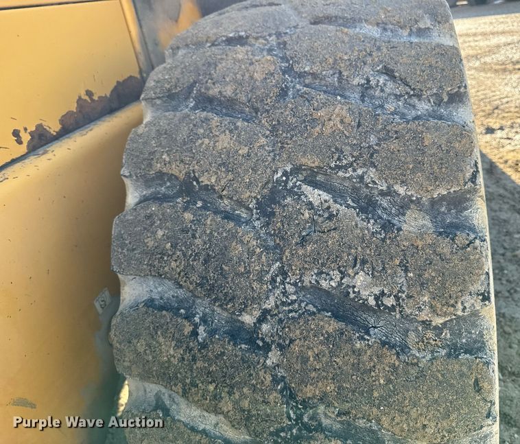 image for item DW2417 1998 Volvo L120C wheel loader