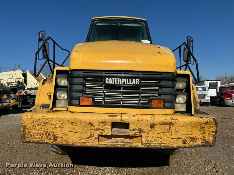 image for item DW2418 2004 Caterpillar 740 articulated haul truck