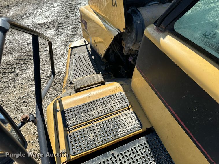 image for item DW2418 2004 Caterpillar 740 articulated haul truck