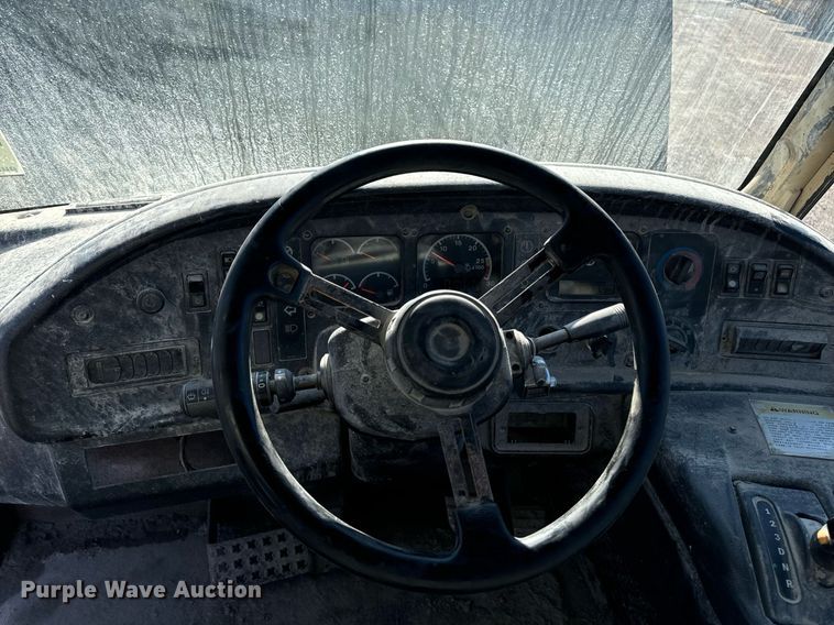 image for item DW2418 2004 Caterpillar 740 articulated haul truck