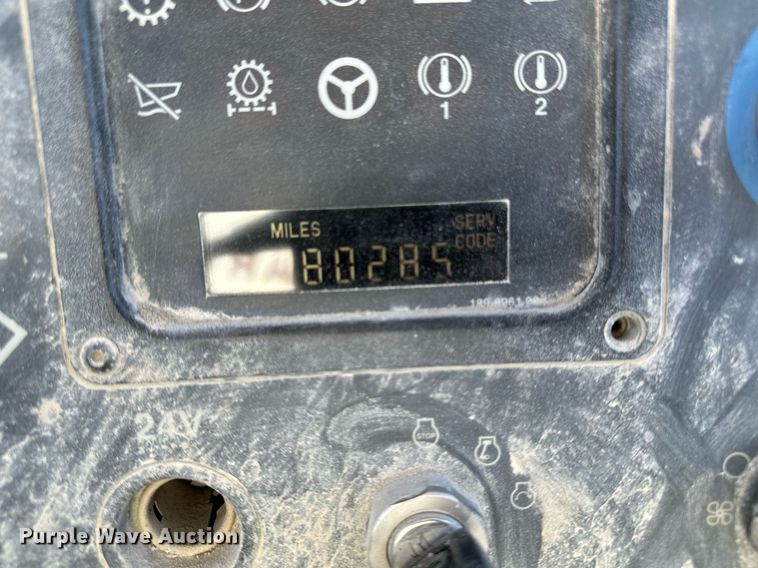 image for item DW2418 2004 Caterpillar 740 articulated haul truck