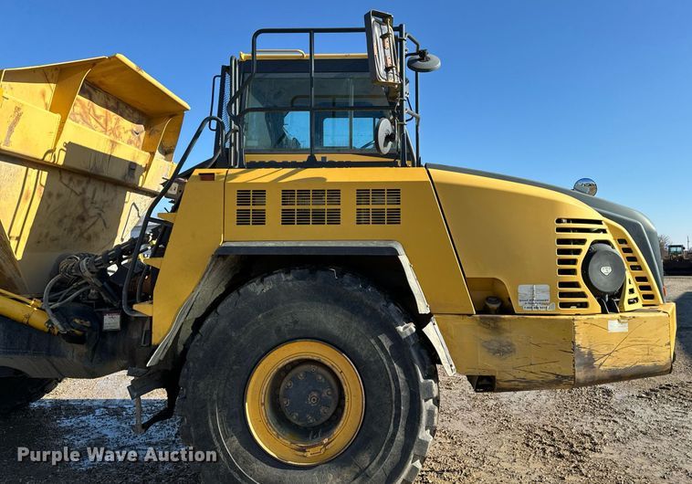 image for item DW2419 2015 Komatsu HM400-3 articulated haul truck