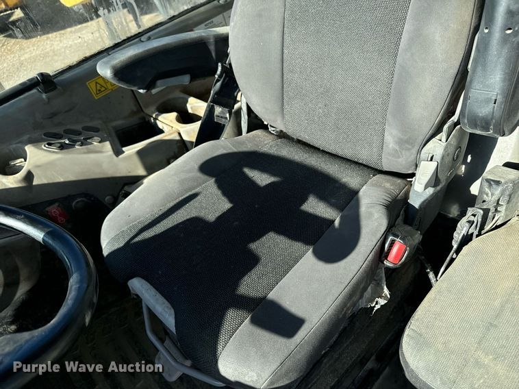 image for item DW2419 2015 Komatsu HM400-3 articulated haul truck