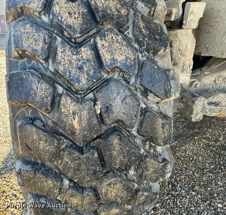 image for item DW2419 2015 Komatsu HM400-3 articulated haul truck