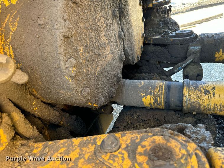 image for item DW2420 2006 Volvo L330E wheel loader