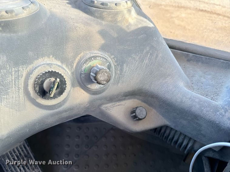 image for item DW2420 2006 Volvo L330E wheel loader