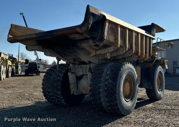 image for item DW2421 1986 Caterpillar 769C haul truck