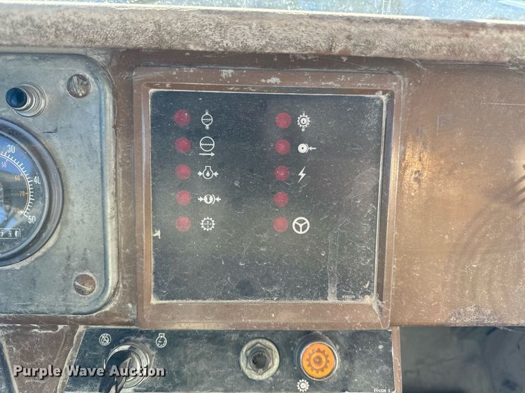 image for item DW2421 1986 Caterpillar 769C haul truck