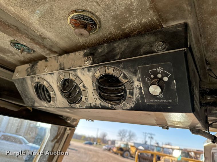 image for item DW2421 1986 Caterpillar 769C haul truck