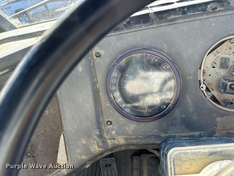 image for item DW2422 2000 Volvo A40 articulated haul truck