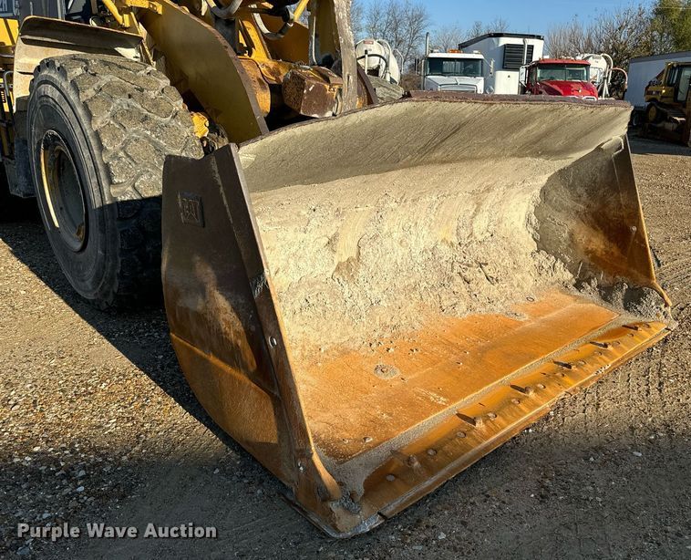 image for item DW2423 2006 Caterpillar 972H wheel loader