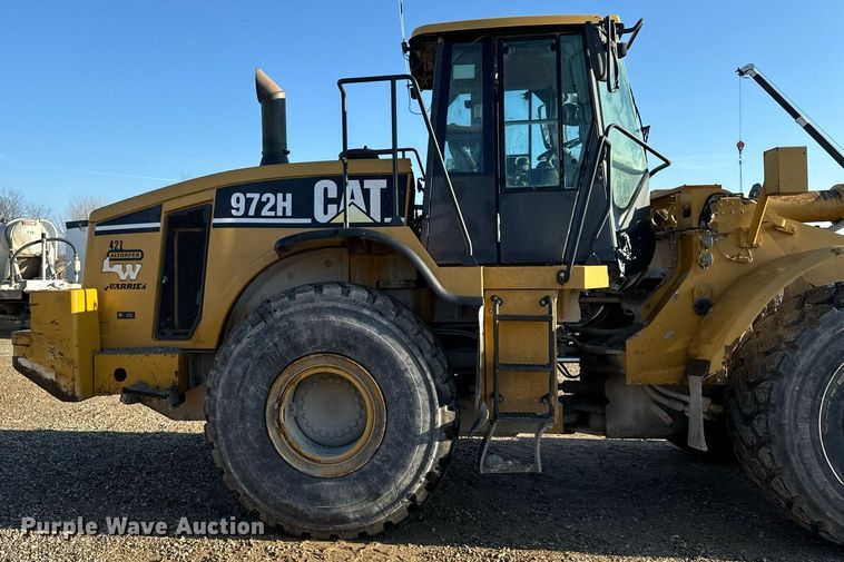 image for item DW2423 2006 Caterpillar 972H wheel loader