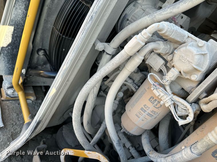 image for item DW2423 2006 Caterpillar 972H wheel loader