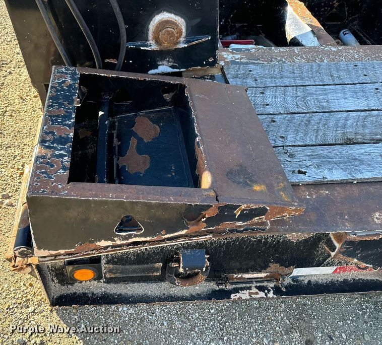 image for item DW2426 1995 Trail King Lowboy equipment trailer