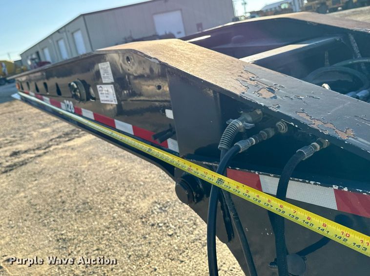 image for item DW2426 1995 Trail King Lowboy equipment trailer