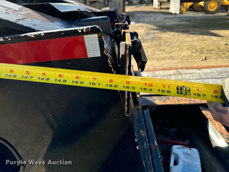 image for item DW2426 1995 Trail King Lowboy equipment trailer