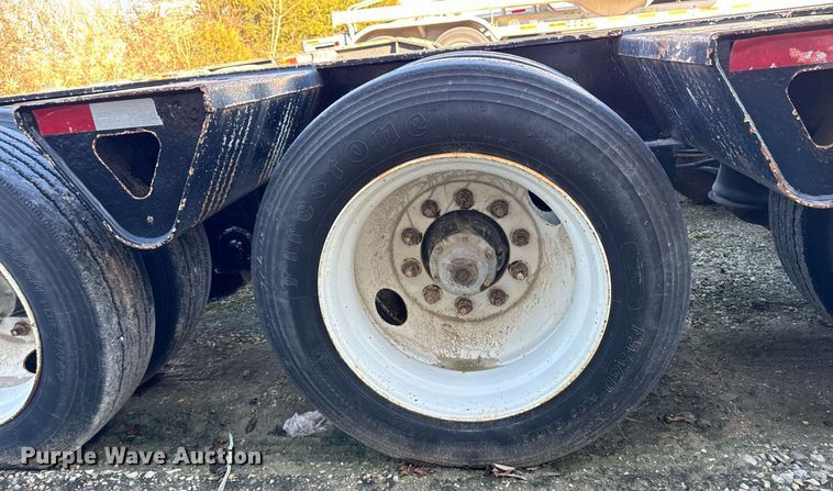 image for item DW2426 1995 Trail King Lowboy equipment trailer