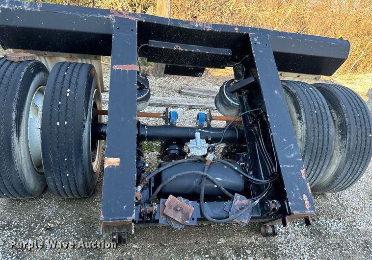 image for item DW2426 1995 Trail King Lowboy equipment trailer