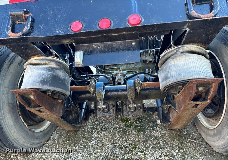 image for item DW2426 1995 Trail King Lowboy equipment trailer