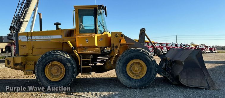 image for item DW2427 2000 Volvo L120C wheel loader