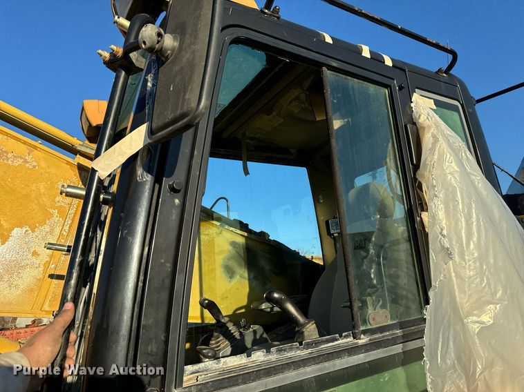 image for item DW2428 2008 Caterpillar 365C L excavator
