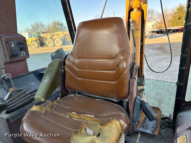 image for item DW2429 1991 Case 580 Super K backhoe