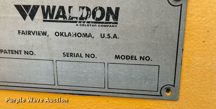 image for item DW2434 2003 Waldon Sweepmaster 250 broom