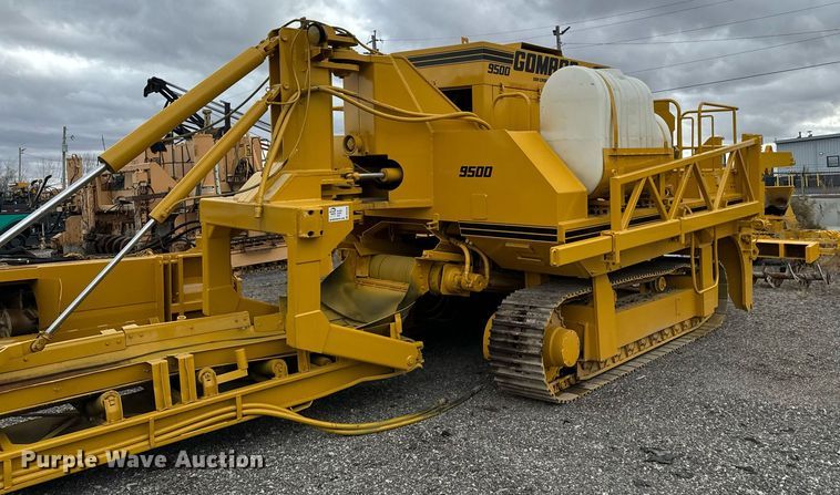 image for item DW2435 1988 Gomaco 9500 trimmer