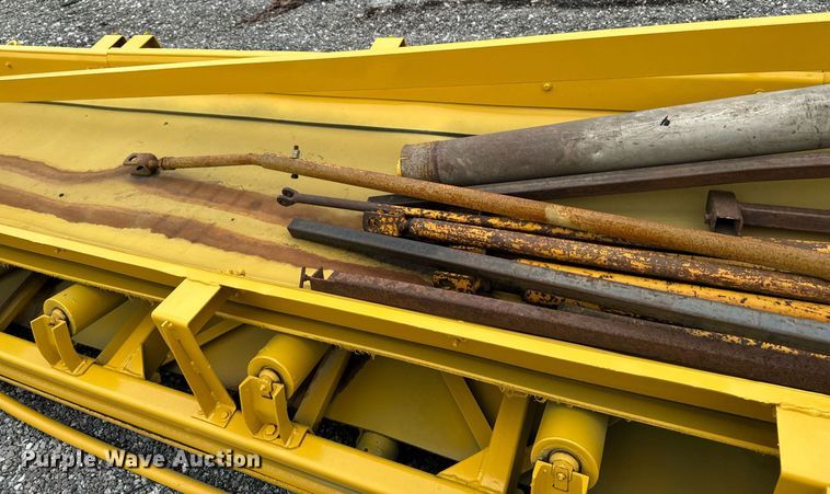 image for item DW2435 1988 Gomaco 9500 trimmer