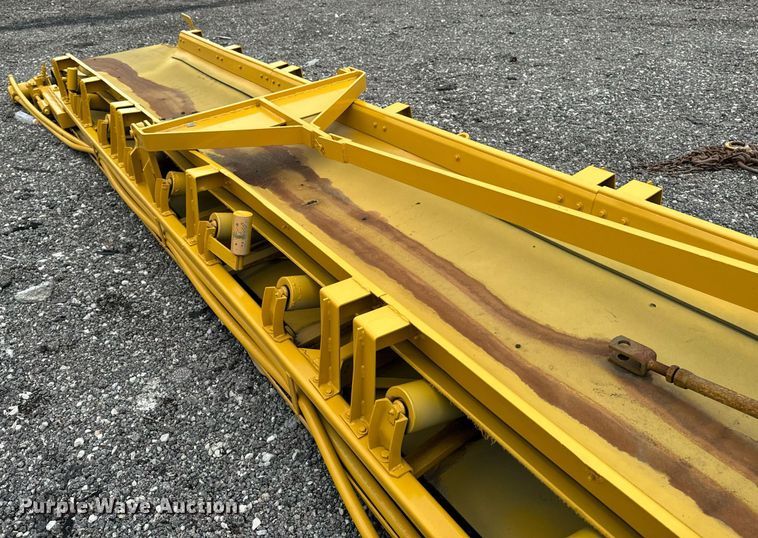 image for item DW2435 1988 Gomaco 9500 trimmer