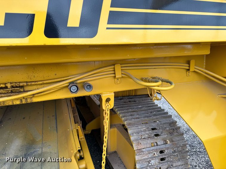 image for item DW2435 1988 Gomaco 9500 trimmer