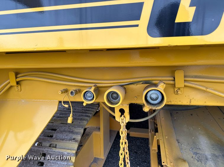 image for item DW2435 1988 Gomaco 9500 trimmer