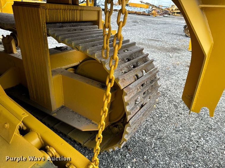 image for item DW2435 1988 Gomaco 9500 trimmer