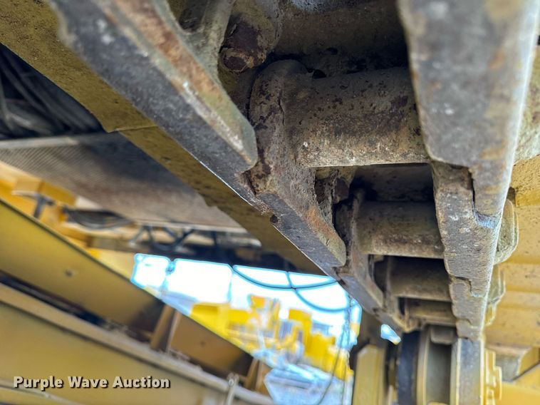 image for item DW2435 1988 Gomaco 9500 trimmer