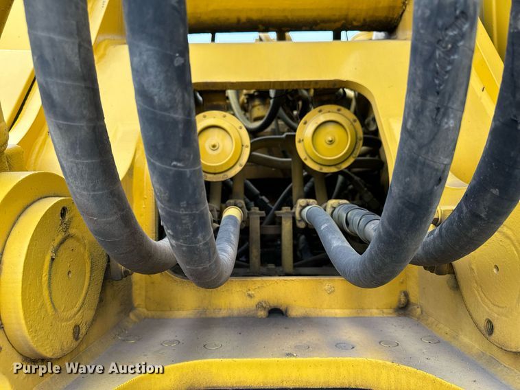 image for item DW2436 2003 Komatsu PC400 excavator