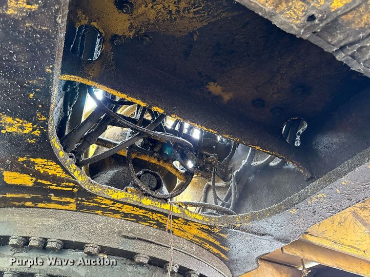 image for item DW2436 2003 Komatsu PC400 excavator