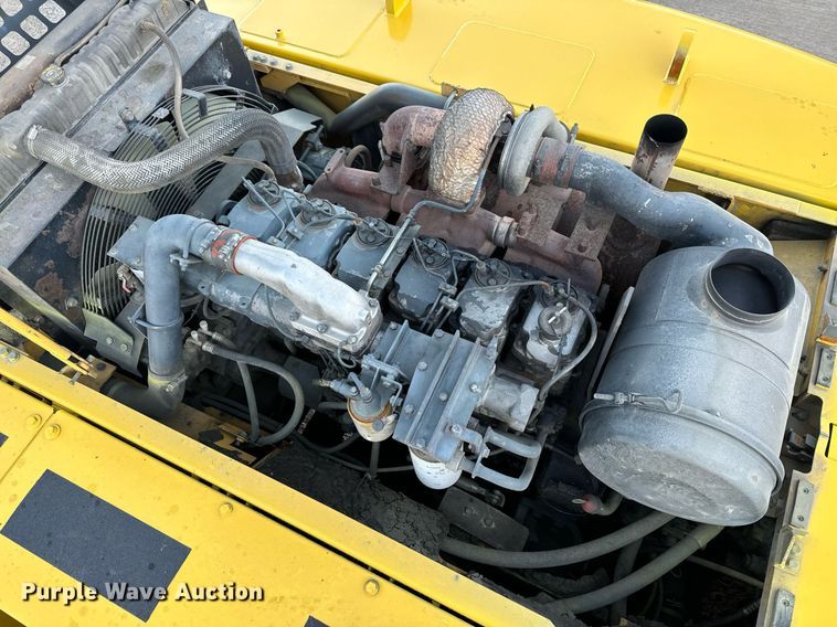 image for item DW2436 2003 Komatsu PC400 excavator