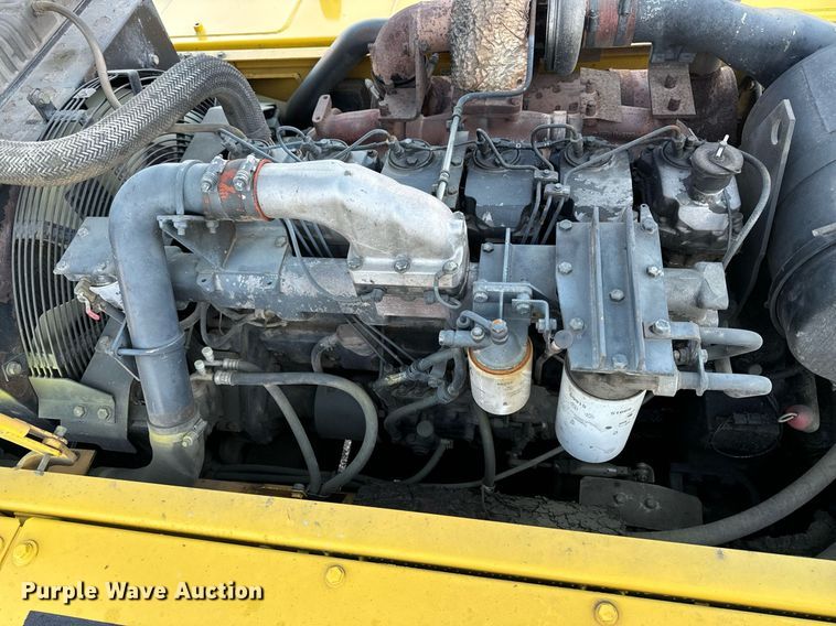 image for item DW2436 2003 Komatsu PC400 excavator