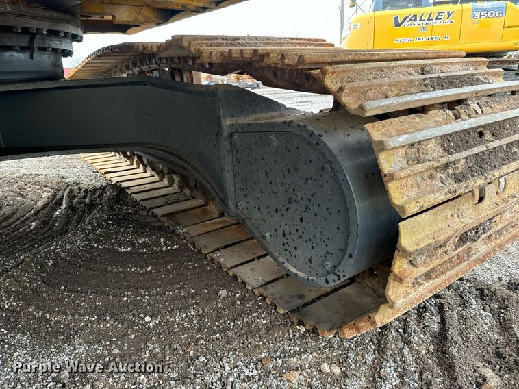 image for item DW2436 2003 Komatsu PC400 excavator