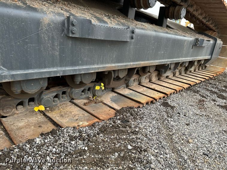 image for item DW2436 2003 Komatsu PC400 excavator