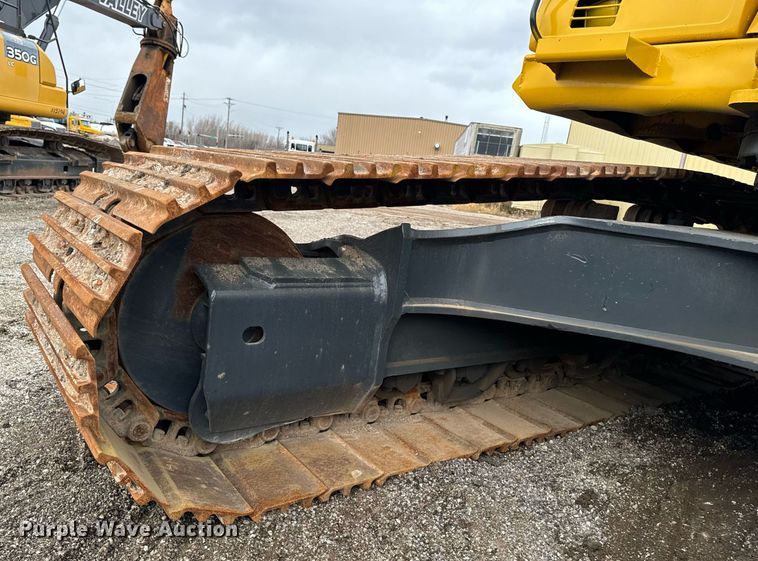 image for item DW2436 2003 Komatsu PC400 excavator