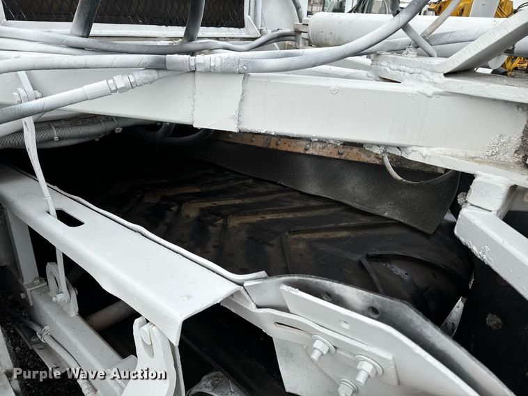 image for item DW2437 CMI MTP-400 roll material placer