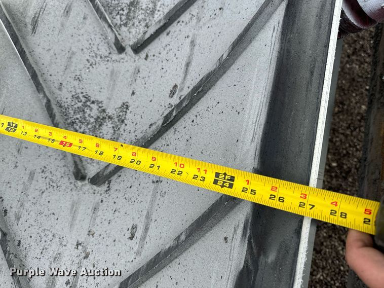 image for item DW2437 CMI MTP-400 roll material placer